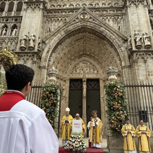 Bula del Año Santo del Octavo Centenario