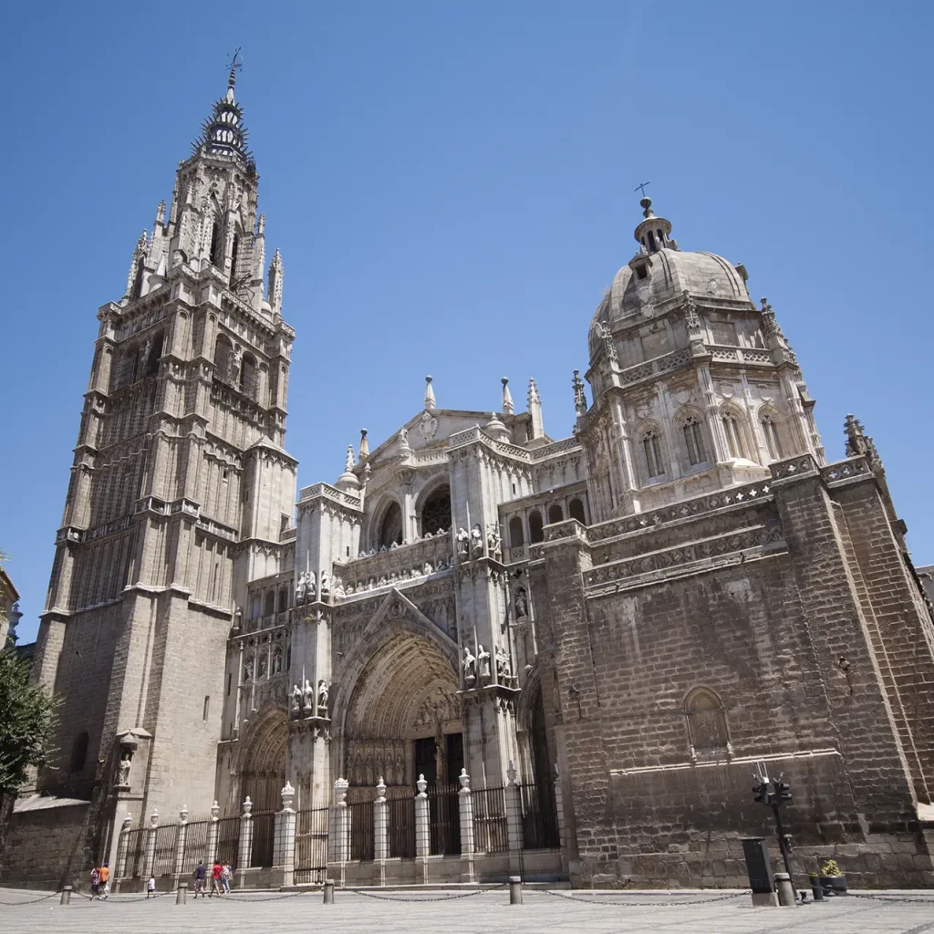 Exposición Itinerante de la Catedral de Toledo - Exterior