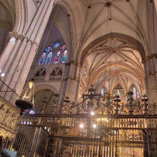 Catedral de Toledo visita cultural y turística de noche